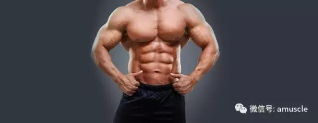 乳清蛋白是每一个想要获得肌肉的人最需要的基本补剂