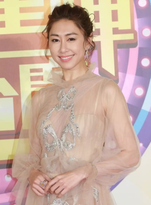 TVB视后胡定欣，被媒体称做集邮女王，私生活十分混乱