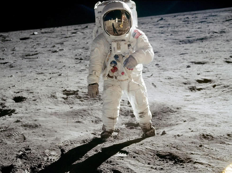 52年前美国阿波罗登月，究竟是骗局还是伟大创举？嫦娥五号已证明