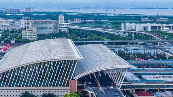 上海最大！浦东机场P4长时停车库启用