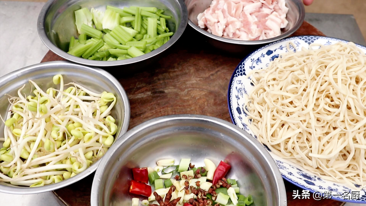 河南5种最好吃的面条做法，简单又家常，一顿两碗不过瘾，太香了