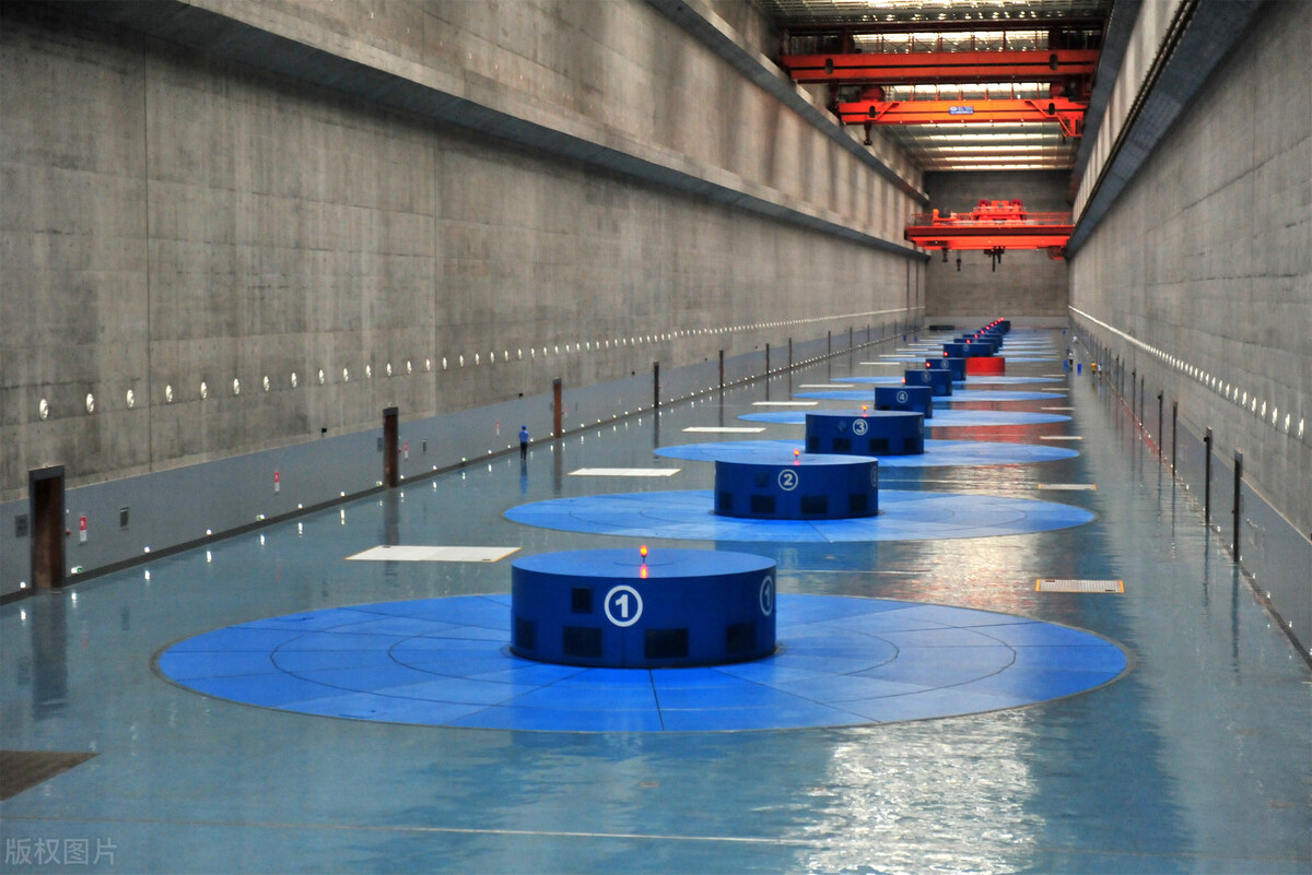 世界上最大的三峡水电站，为何坐落在湖北宜昌？它的作用有多大？