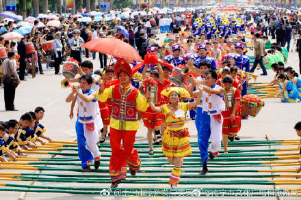 农历三月三，亦称“上巳节”，是中华民族的传统节日
