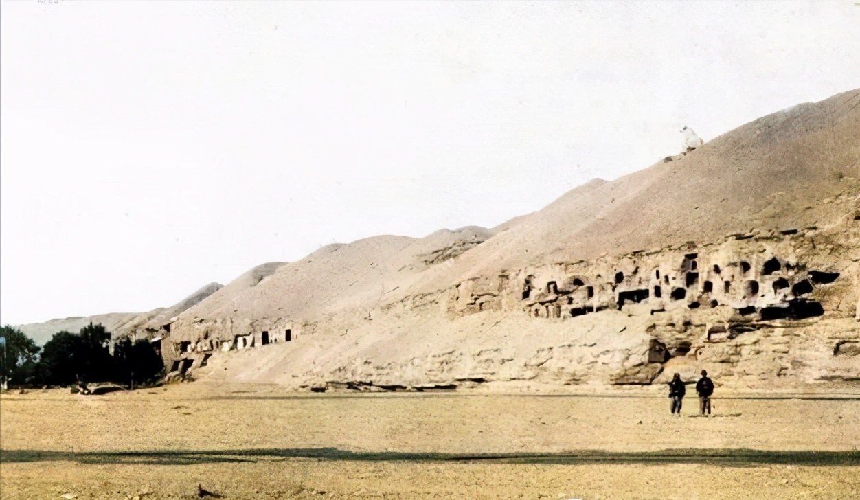 1914年的敦煌莫高窟、鸣沙山月牙泉