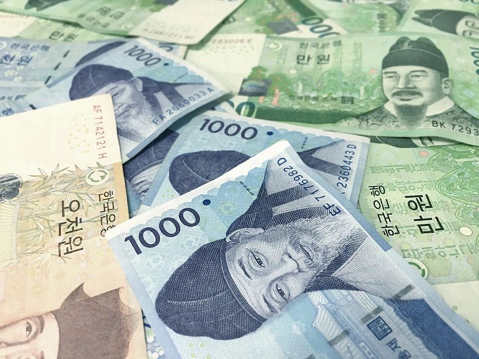 韩国跻身“发达国家”，不只靠“富”| 新京报专栏