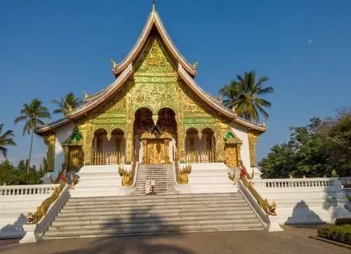 老挝首都万象，像我国的五线城市吗？带你看看真实的万象