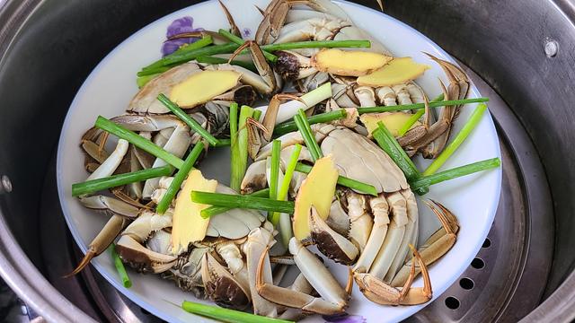 螃蟹怎么做好吃又简单方便(螃蟹怎么做好吃又简单方便螃蟹)