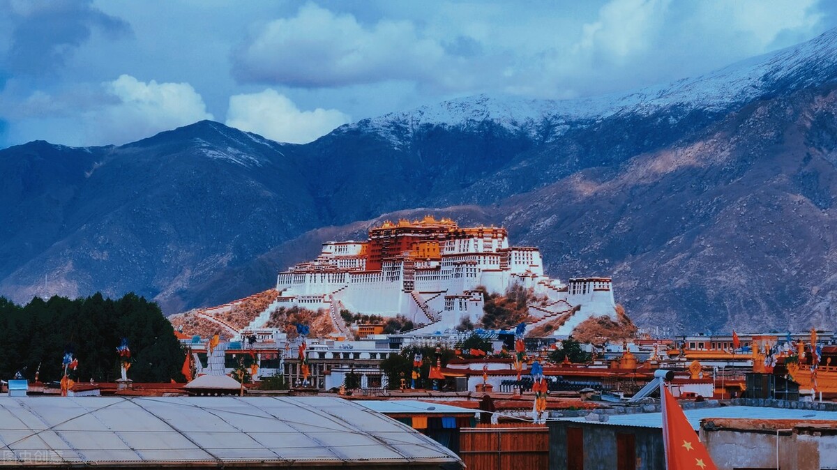 西藏旅游费用攻略：带上爸妈去西藏旅游一趟多少钱？